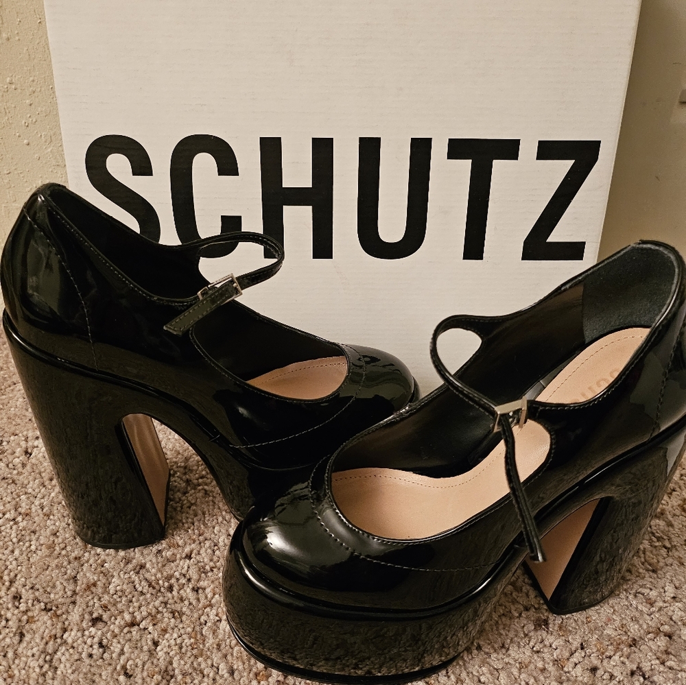 Schutz Zayne vernis black